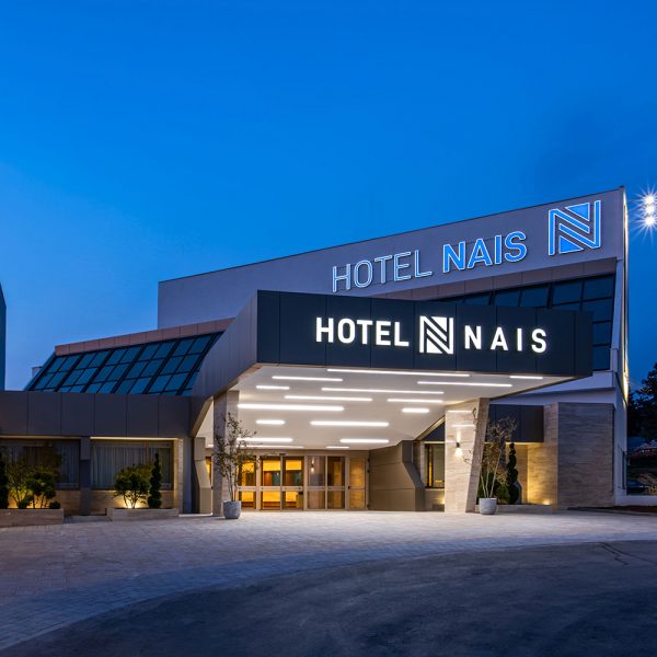 Hotel Nais